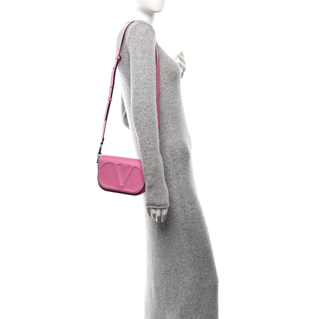 Calfskin Small VLogo Walk Shoulder Bag Pink
