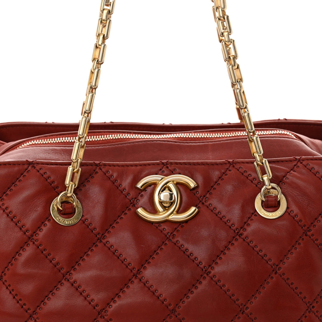 Calfskin Quilted Medium Retro Chain Tote Red