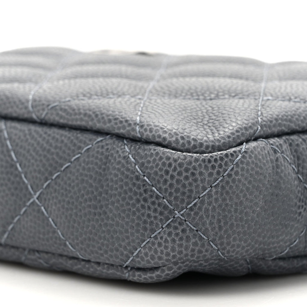 Caviar Quilted Small Clutch With Chain Grey
