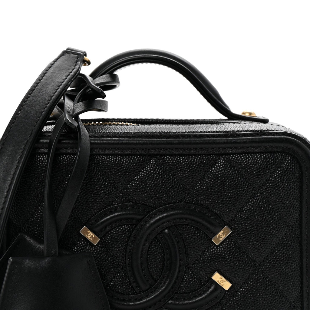 Caviar Quilted Small CC Filigree Vanity Case Black