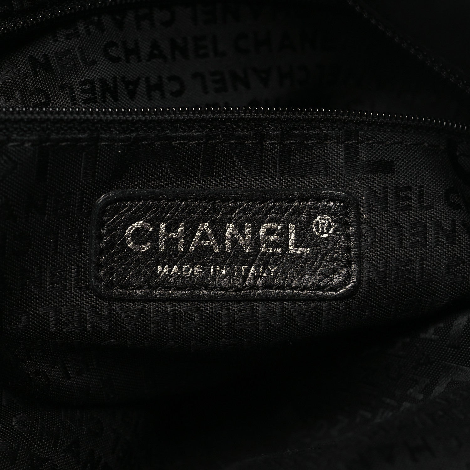 Lambskin Large Ultimate Soft Tote Black