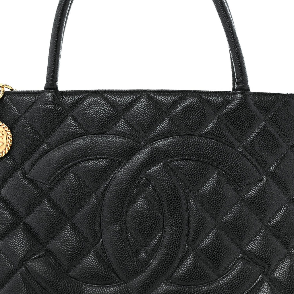 Caviar Quilted Medallion Tote Black
