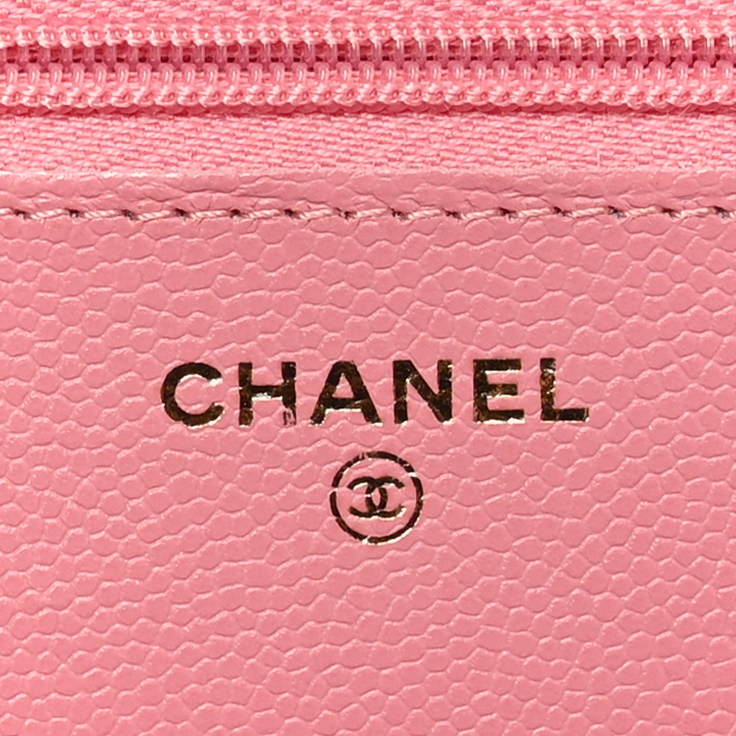 Caviar Quilted Wallet On Chain WOC Dark Pink