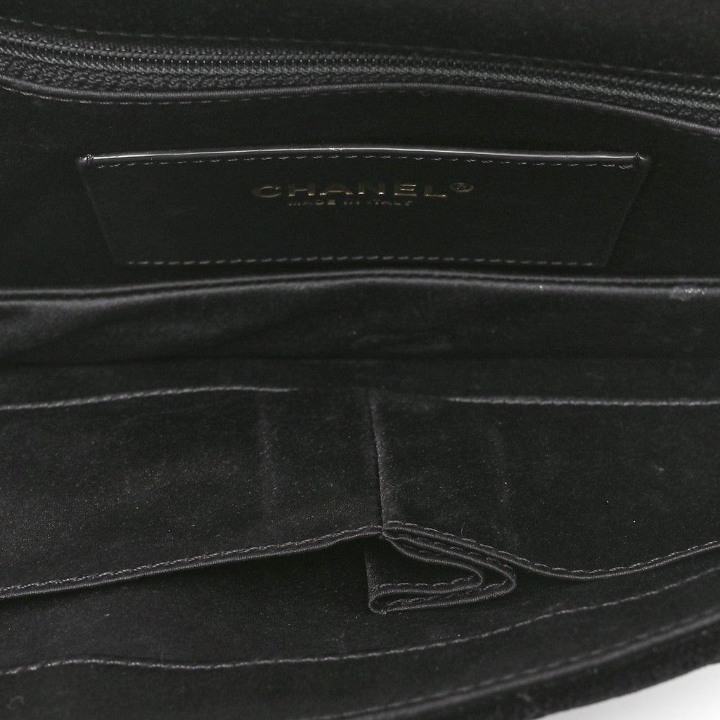 Velvet Quilted CC Pearl Clutch Black