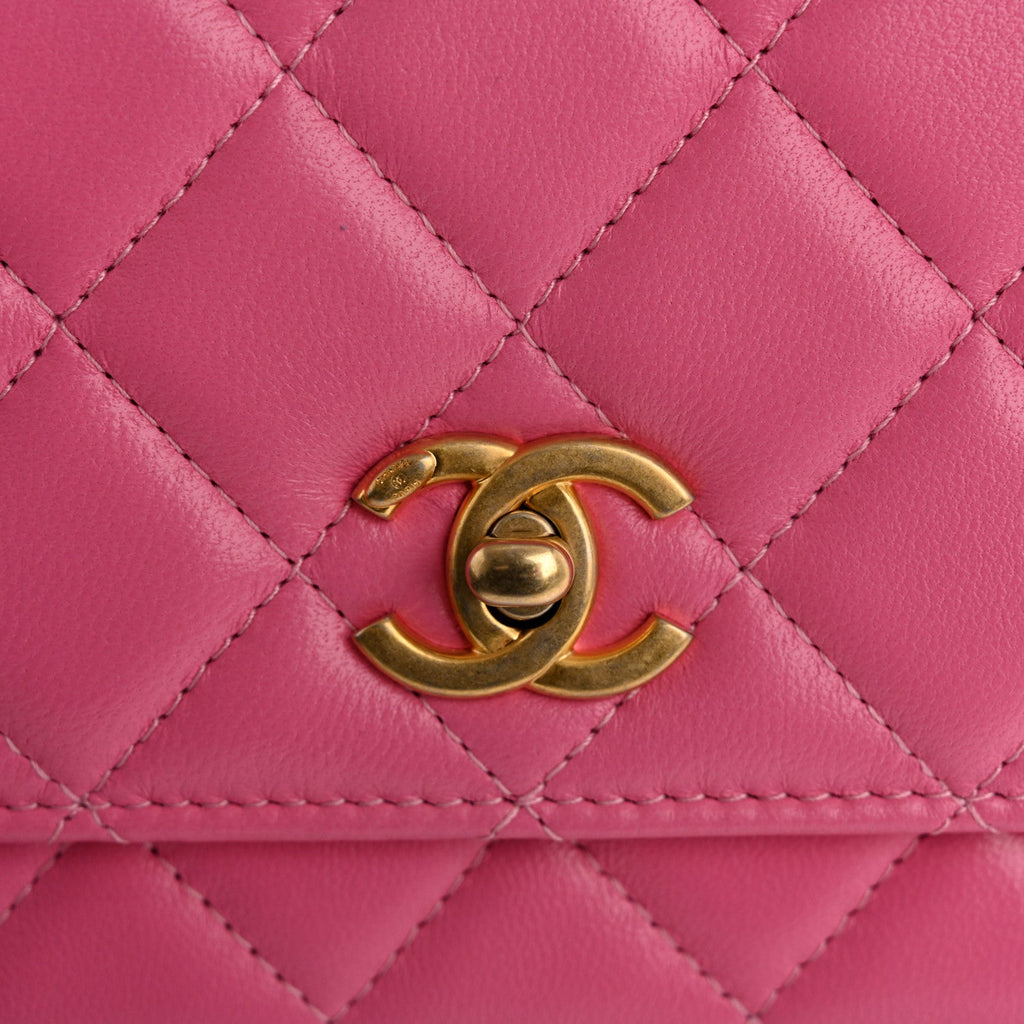Lambskin Quilted CC Pearl Crush Wallet on Chain WOC Pink