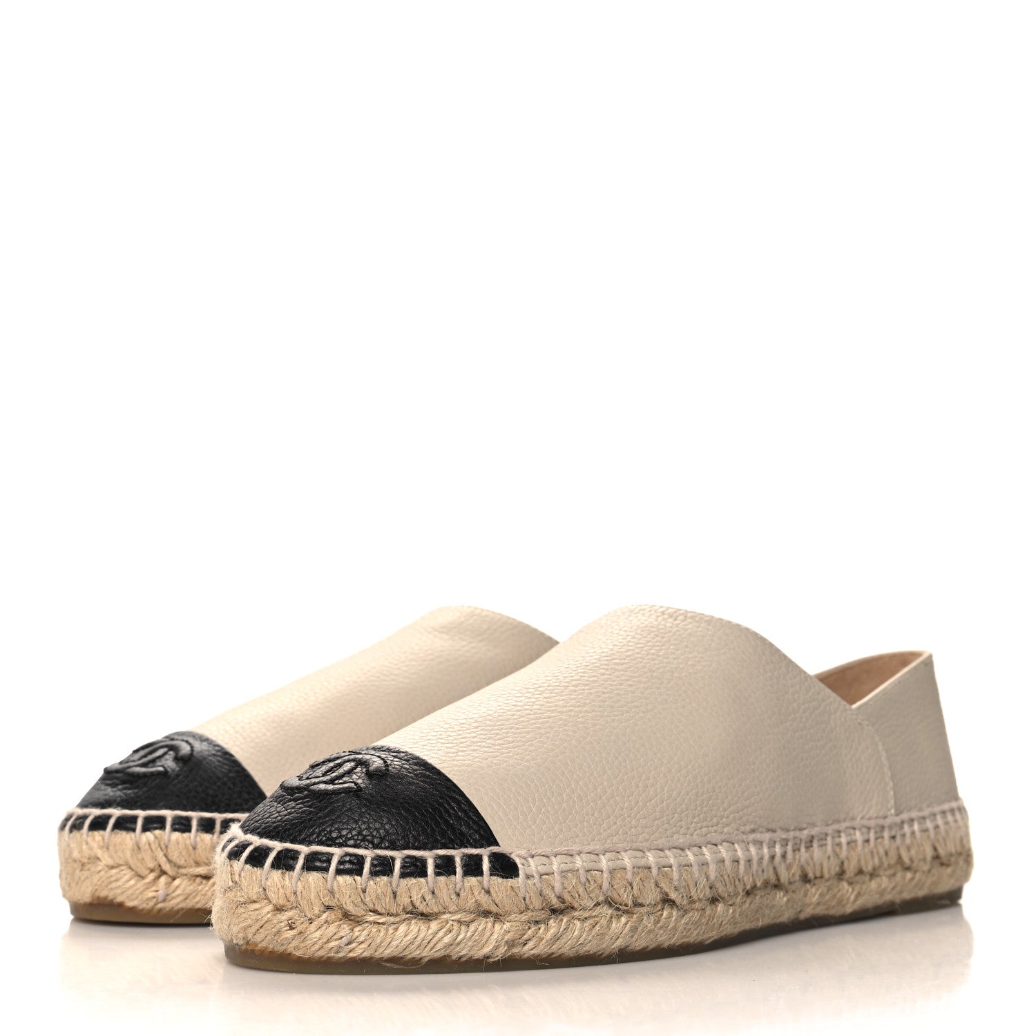 Grained Calfskin CC Espadrilles 38 Beige Black