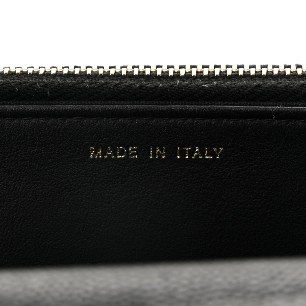 Caviar Quilted Golden Class Wallet On Chain WOC Black