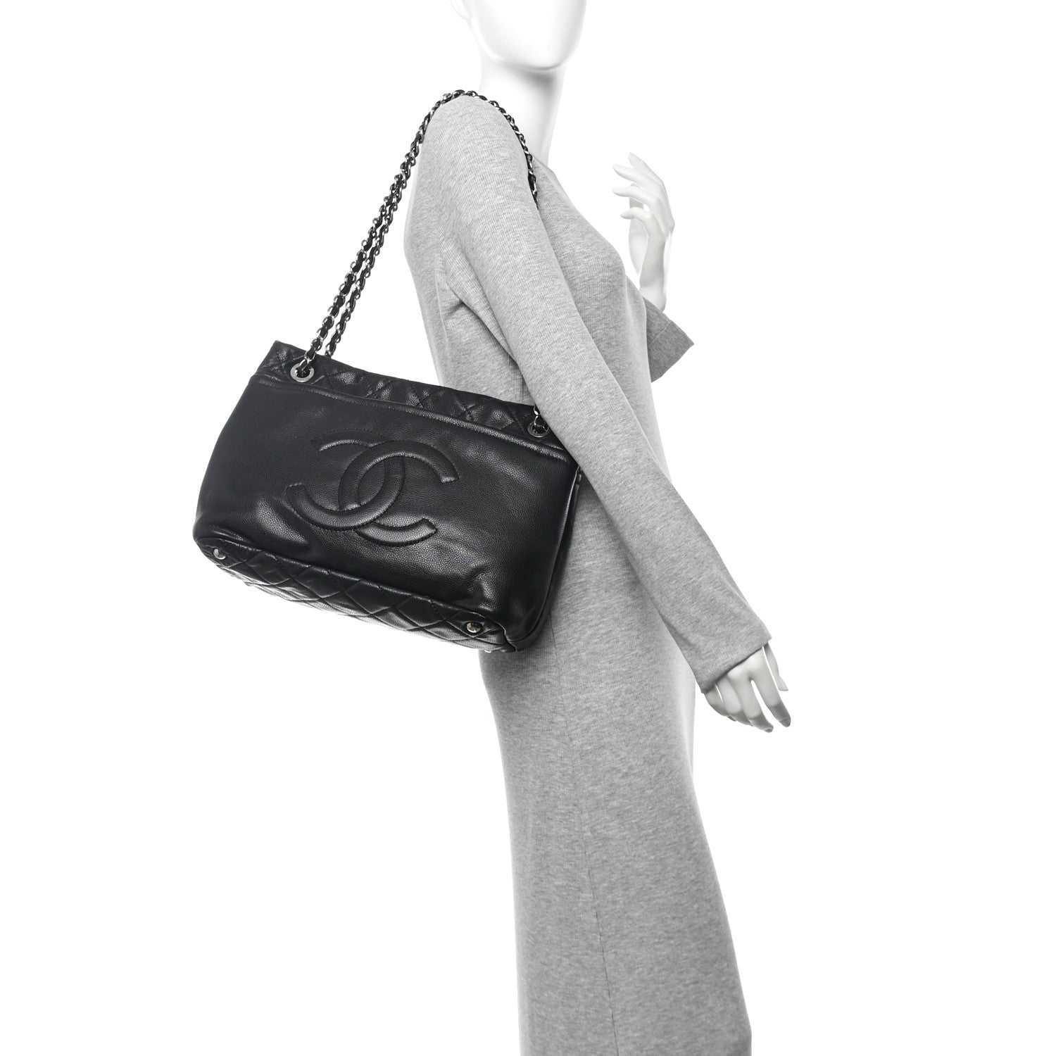 Caviar Timeless CC Soft Tote Black