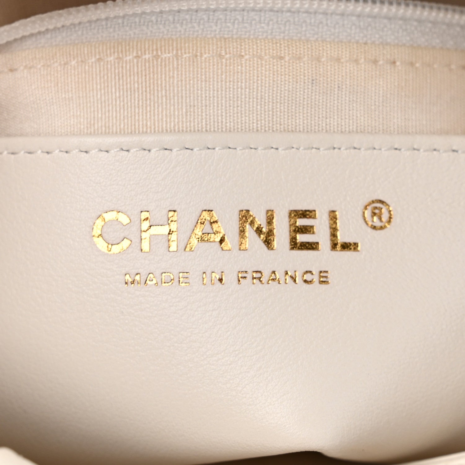 Calfskin Quilted Close To Me Hobo White
