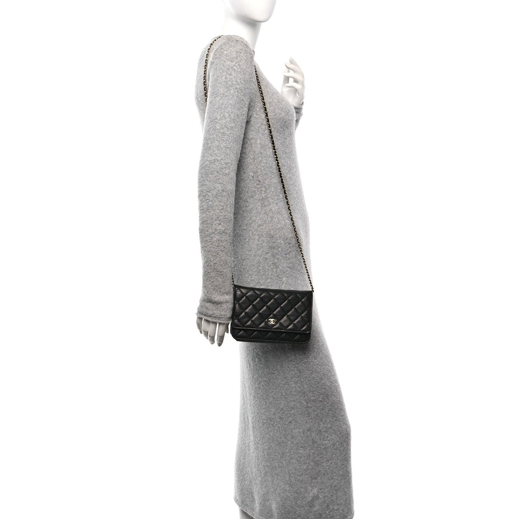 Caviar Quilted Wallet on Chain WOC Black