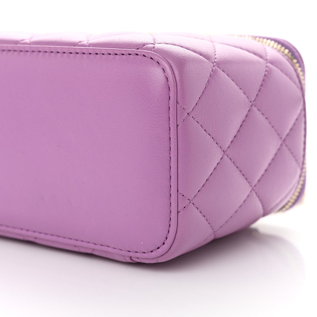 Lambskin Quilted Pearl Crush Small Vanity Case With Chain Purple