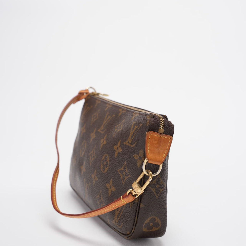 Louis Vuitton Pochette Monogram Canvas Accessoires Pouch Brown