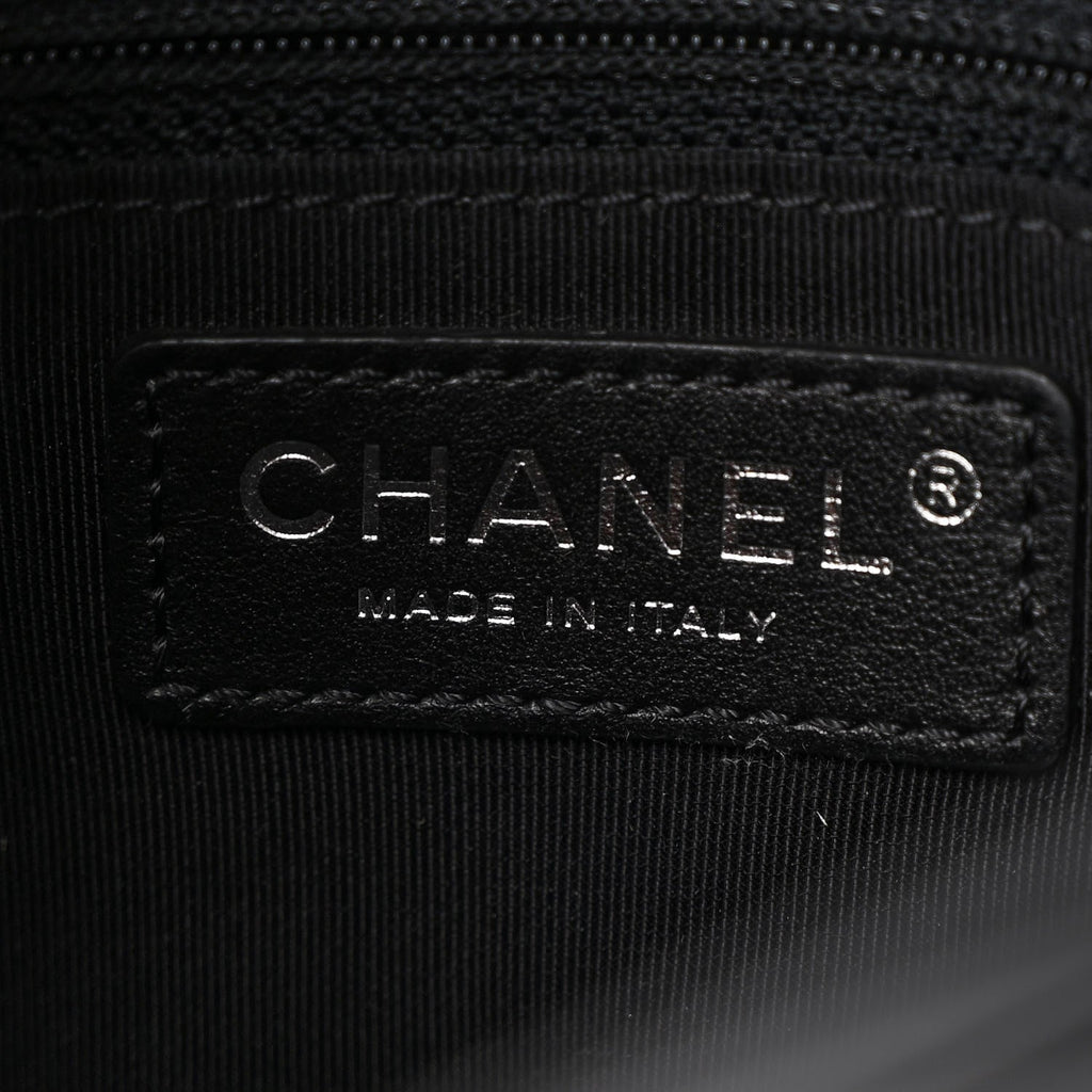 Calfskin Jumbo Tramezzo Flap Black