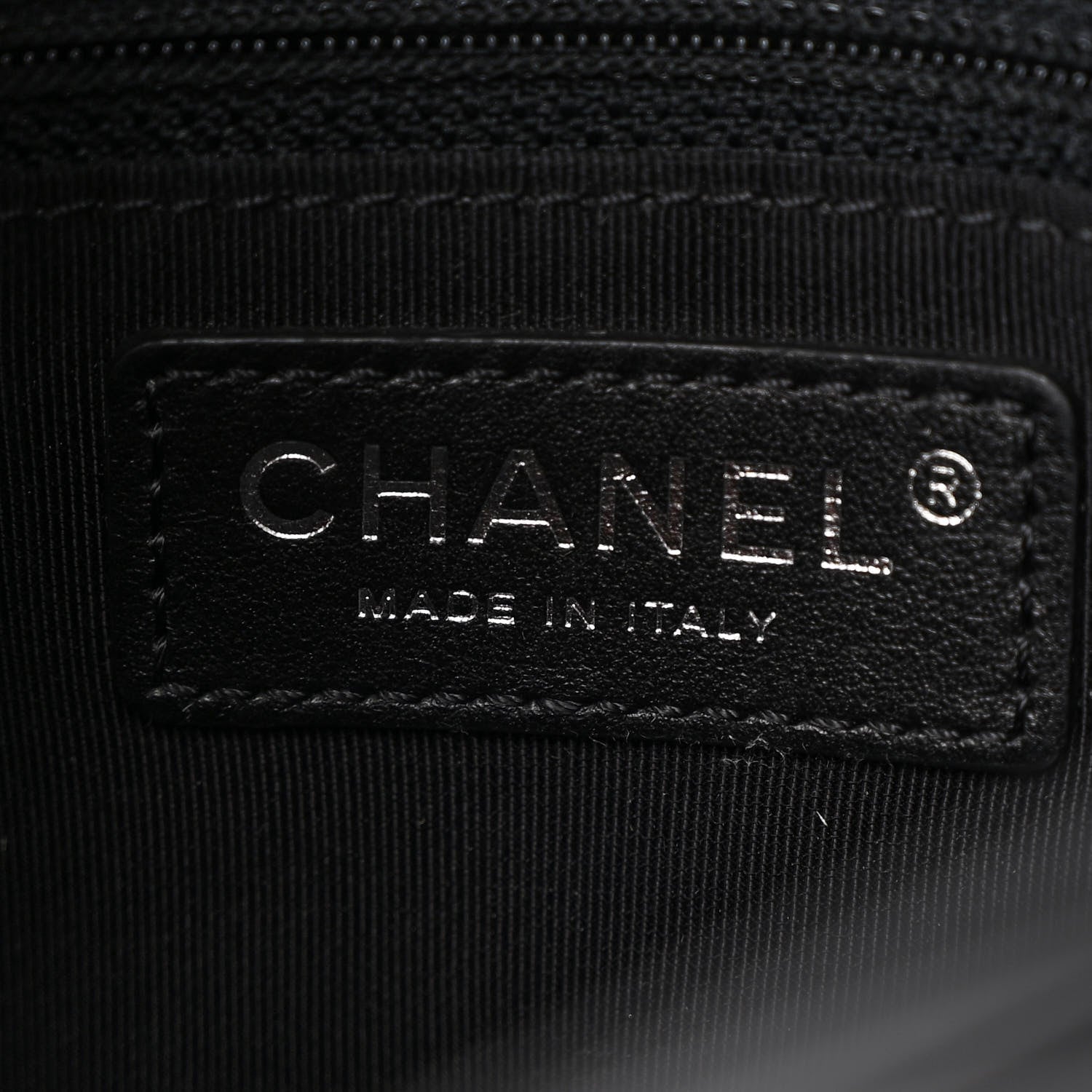 Calfskin Jumbo Tramezzo Flap Black