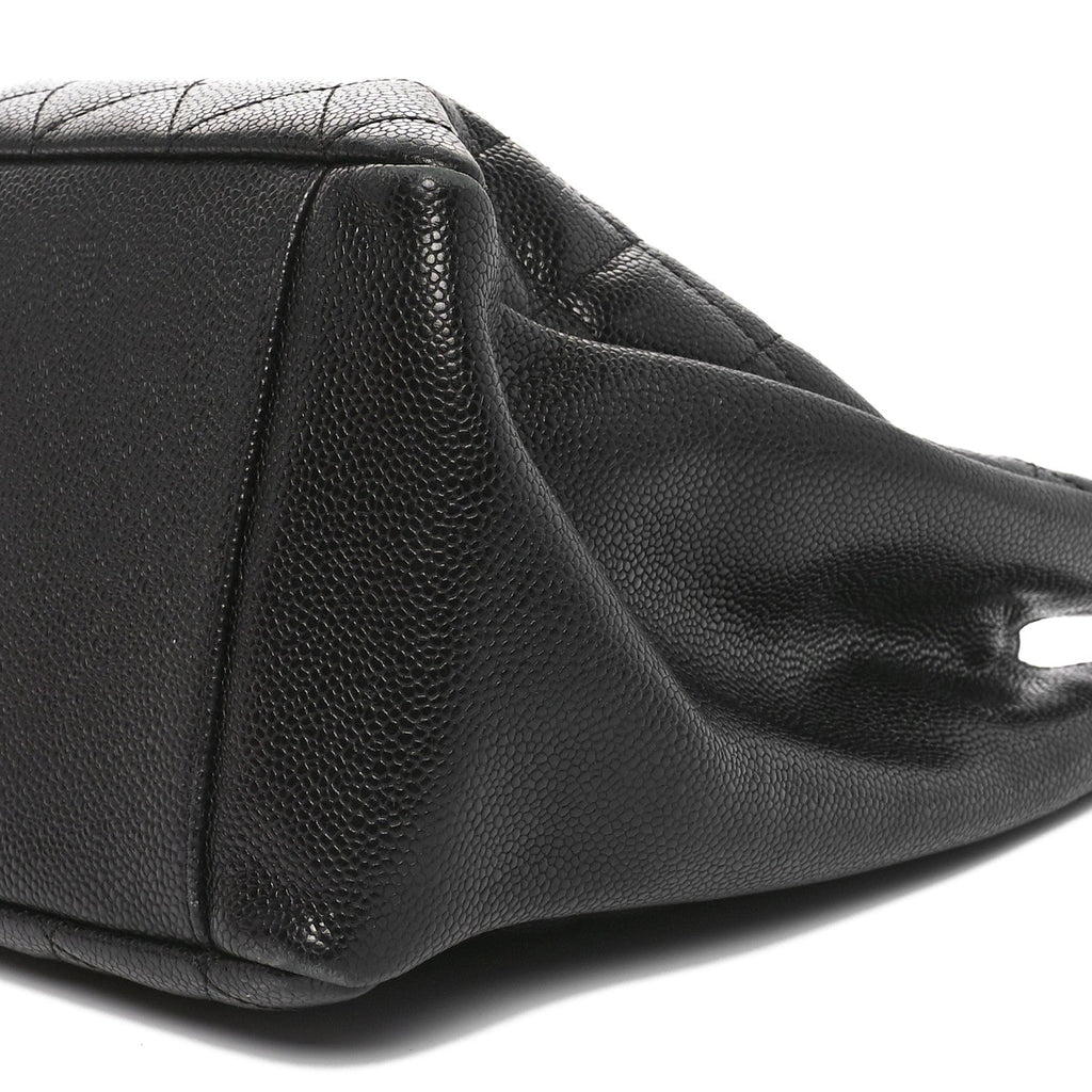 Caviar Quilted Grand Shopping Tote GST Black