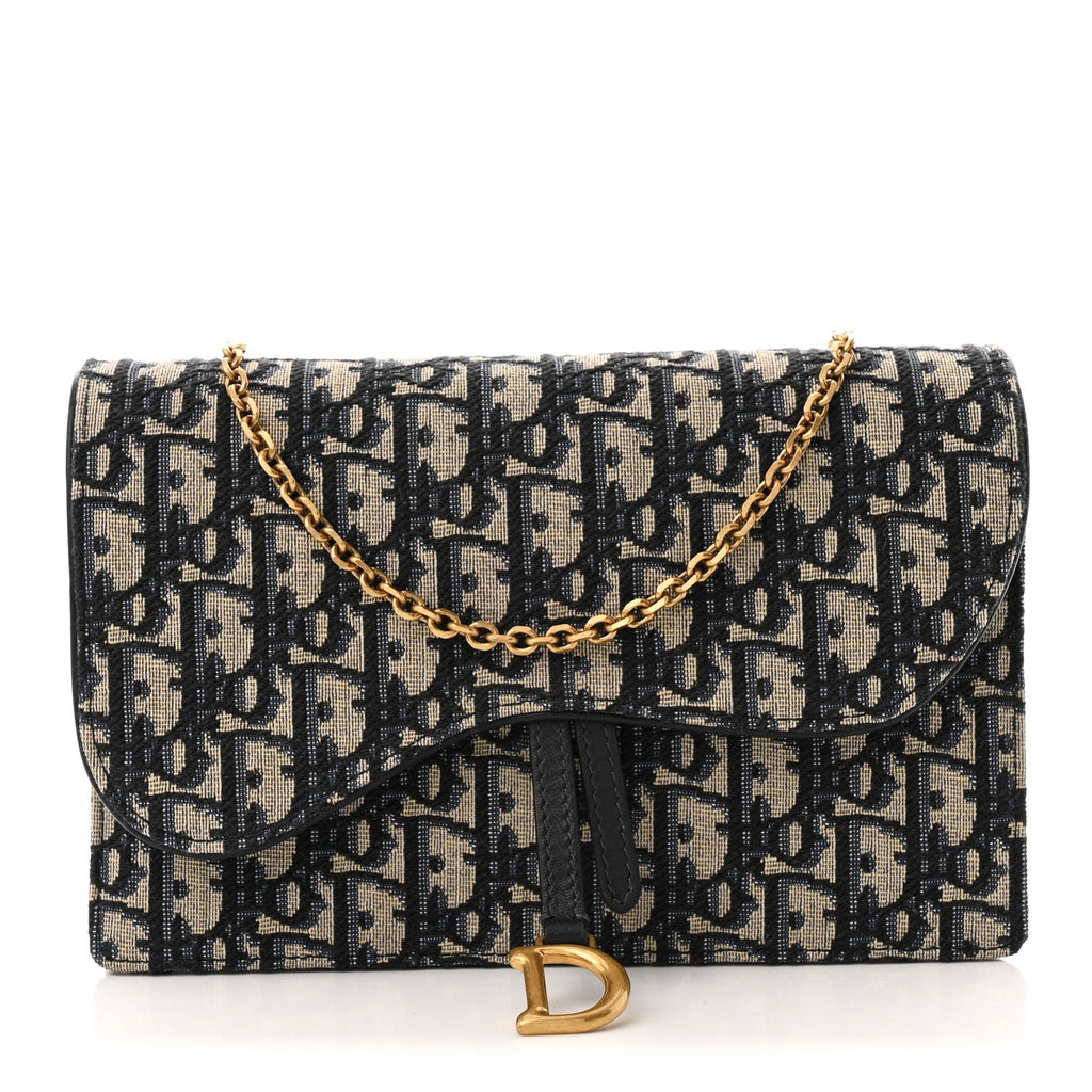 Oblique Saddle Chain Pouch Blue