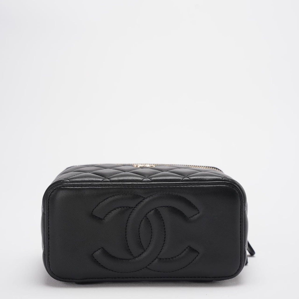 Chanel Vanity Case Bag Black Quilted Lambskin Bag with Gold Hardware 2021