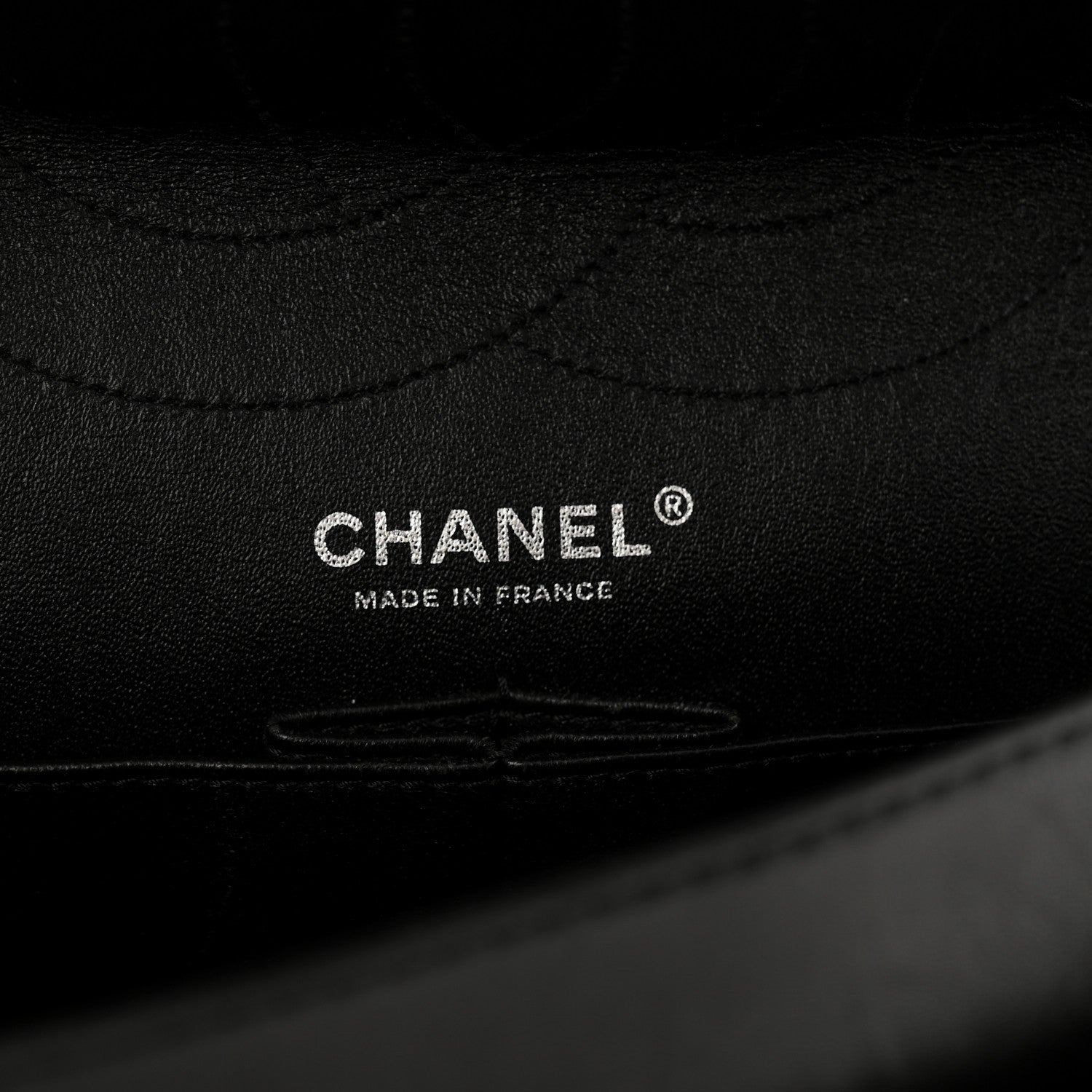 Distressed Patent Quilted 2.55 Reissue 227 Flap Black