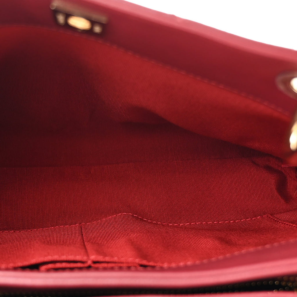 Calfskin Stitched Small Chevron Chic Shopping Bag Red