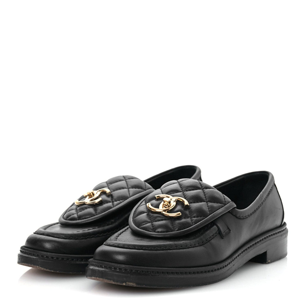 Lambskin Quilted CC Turnlock Loafers 37 Navy