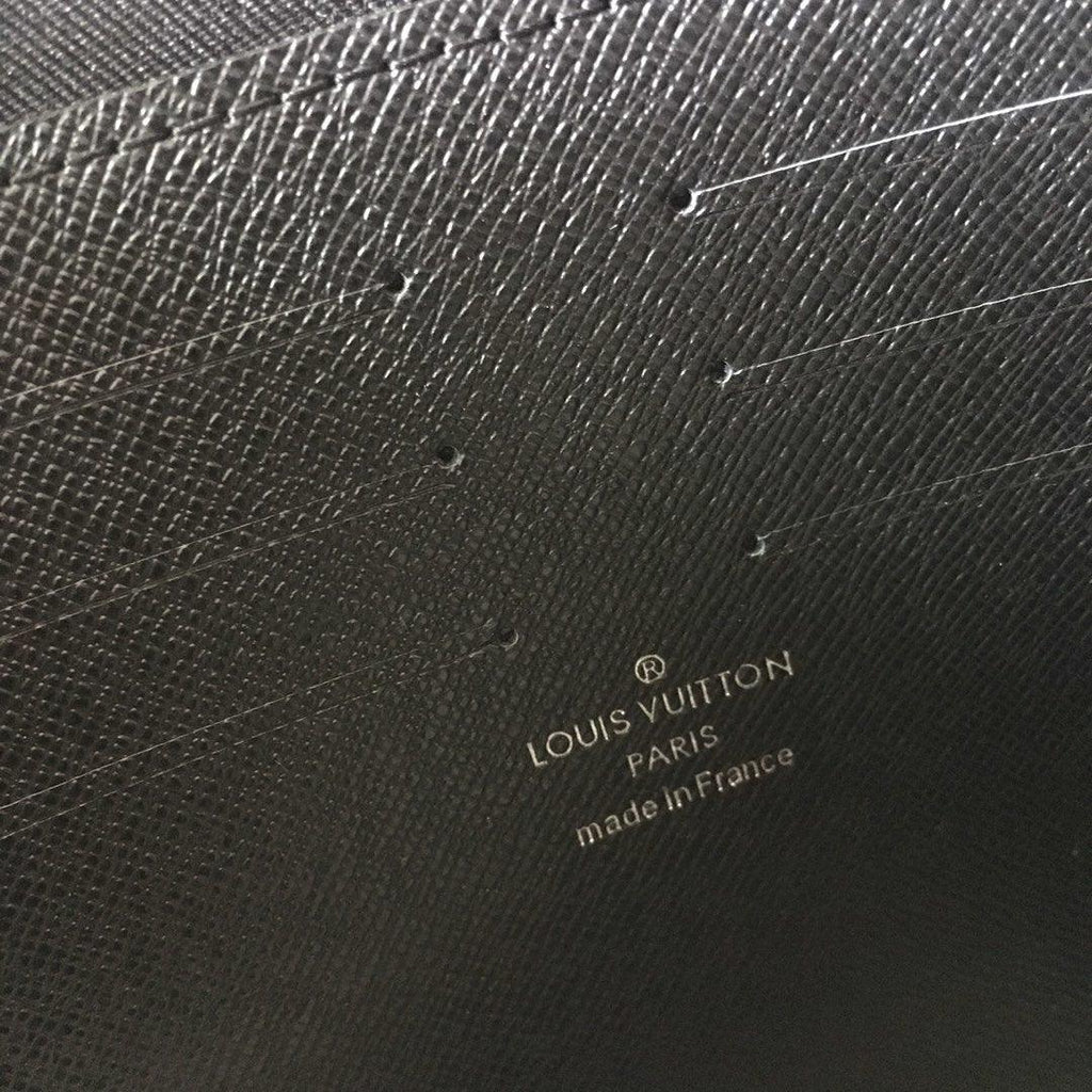 LOUIS VUITTON TOILETRY POUCH