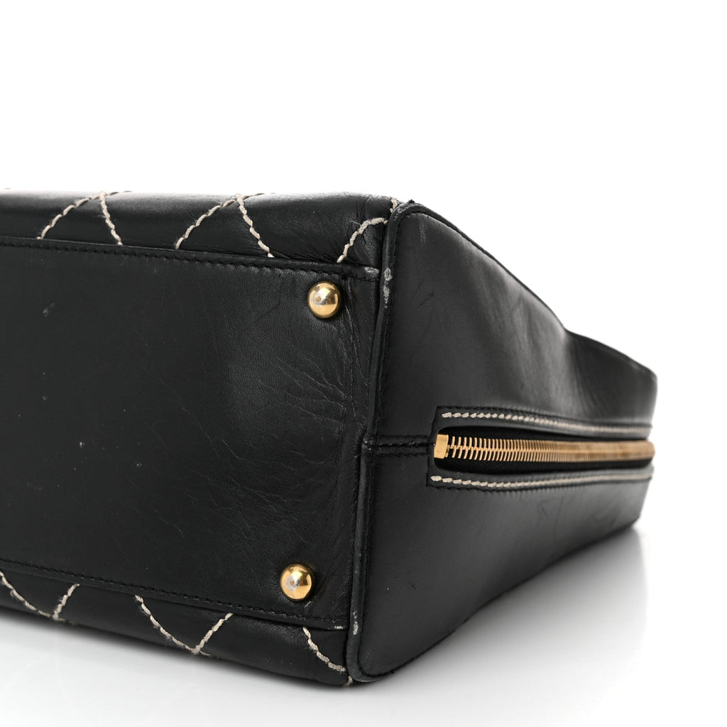 Calfskin Contrast Stitch Surpique Black