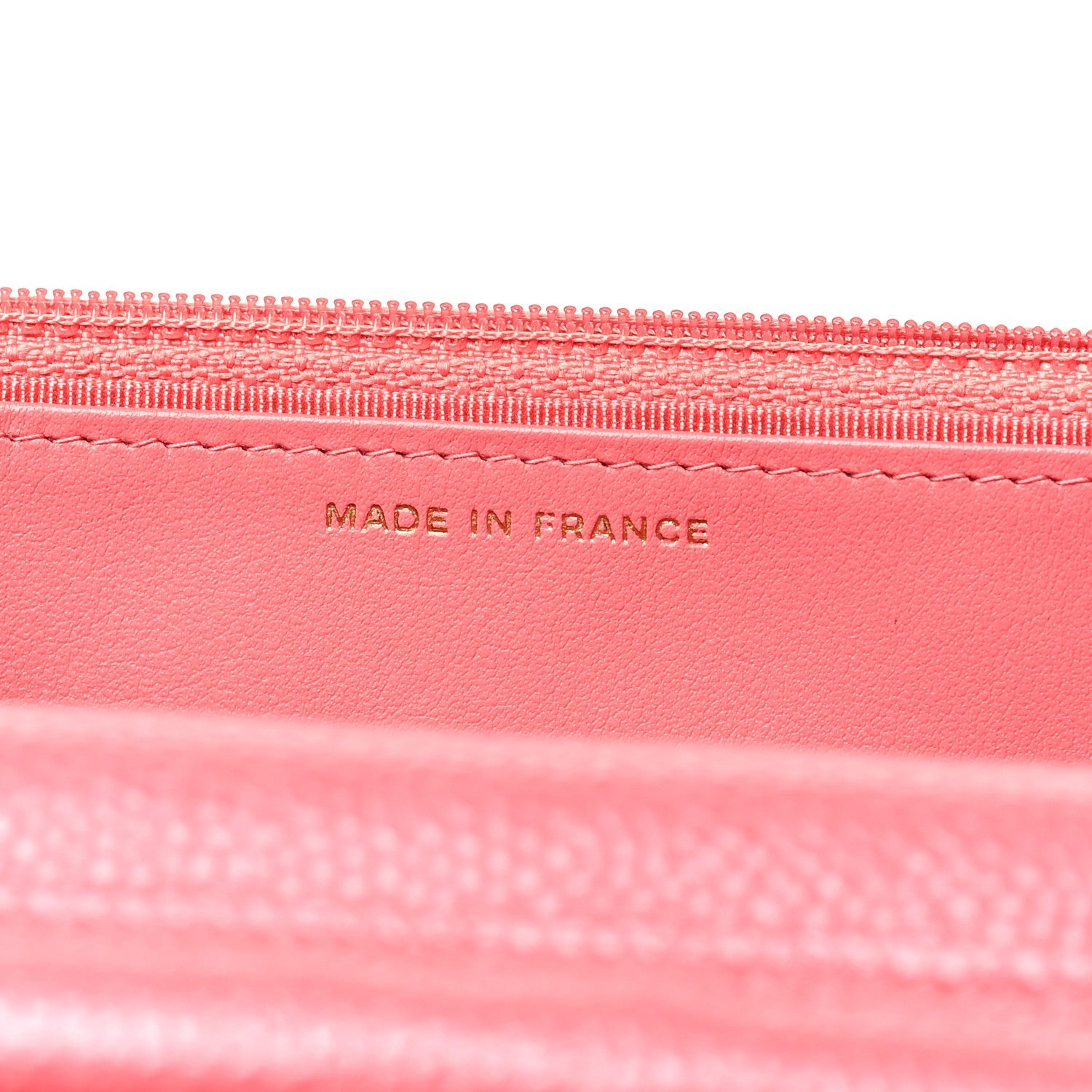 Caviar Quilted Wallet on Chain WOC Pink