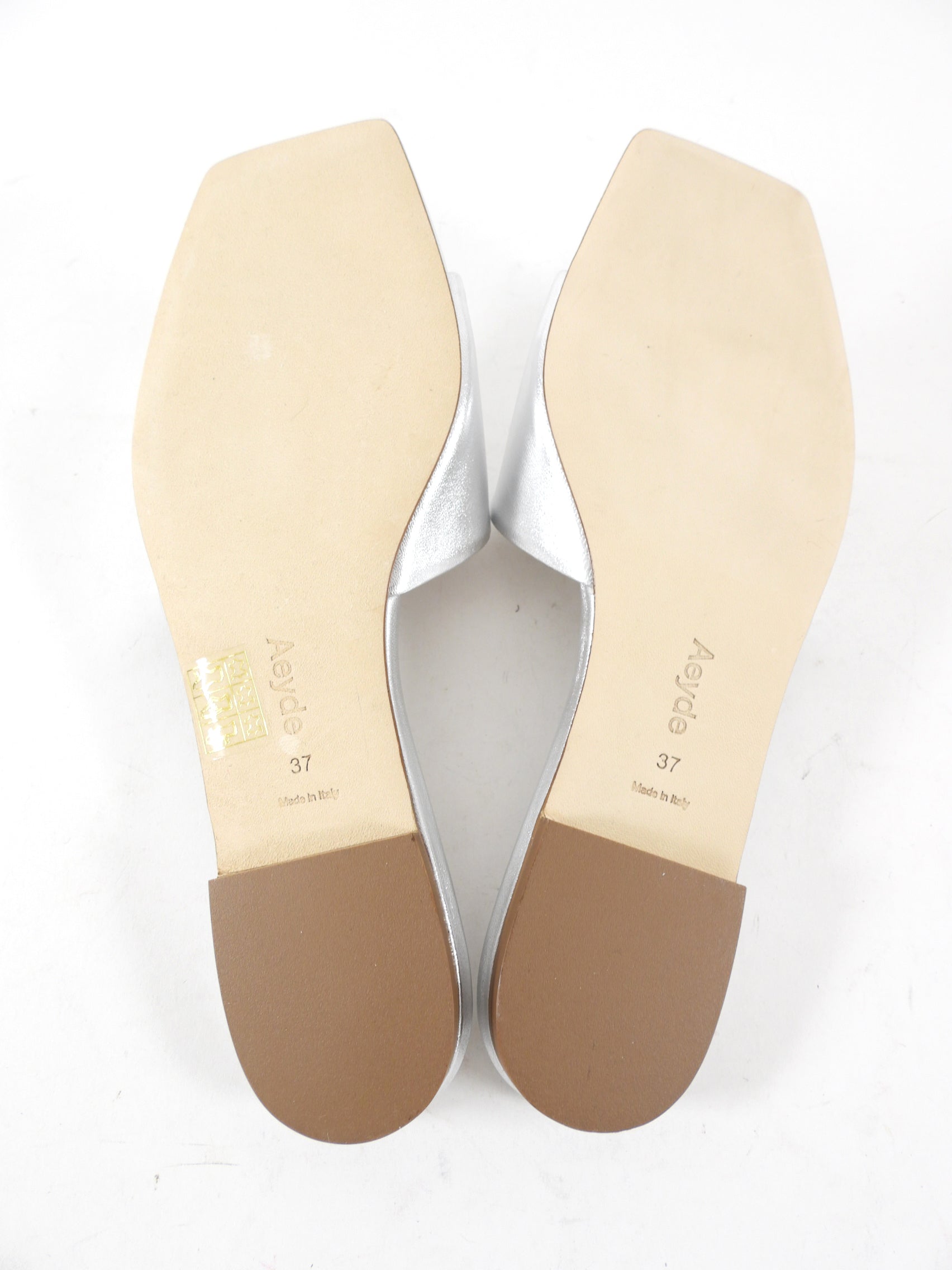 Aeyde Silver Flat Leather Sandals - 37