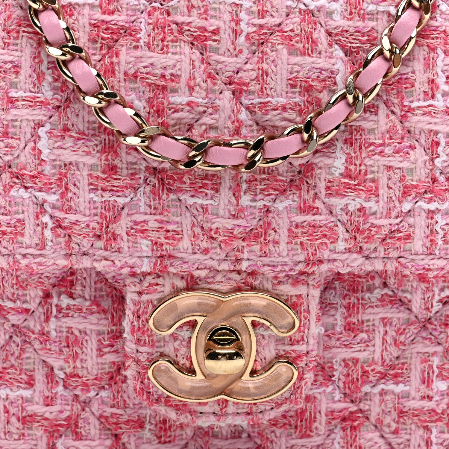 Tweed Resin Quilted Mini Heart Square Flap Pink White