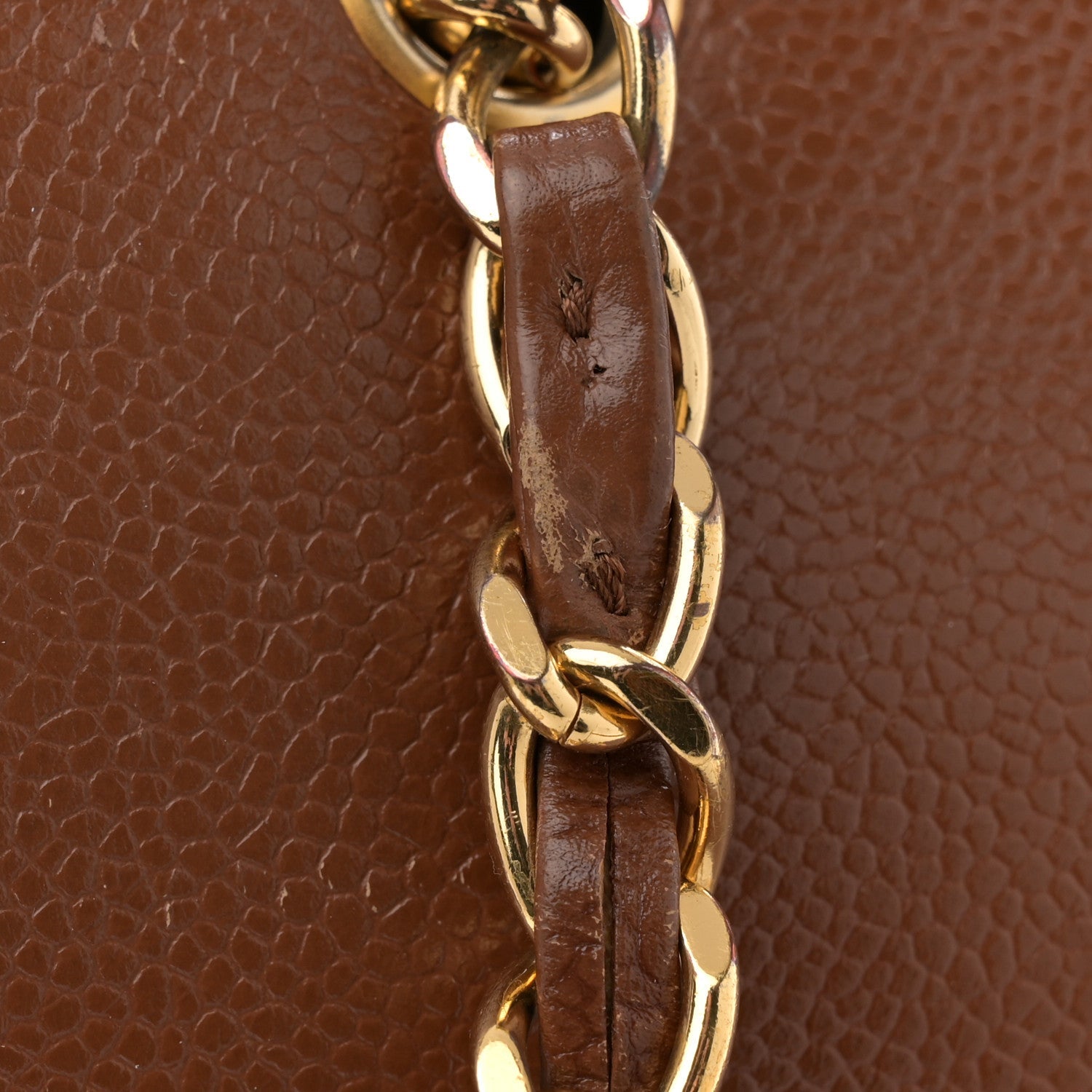 Caviar CC Shoulder Bag Brown