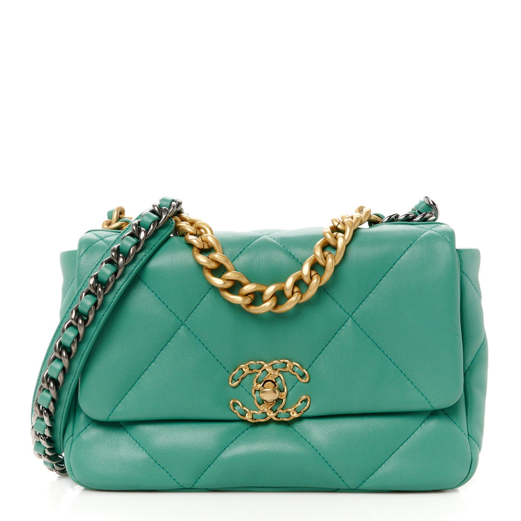 Lambskin Quilted Medium Chanel 19 Flap Green