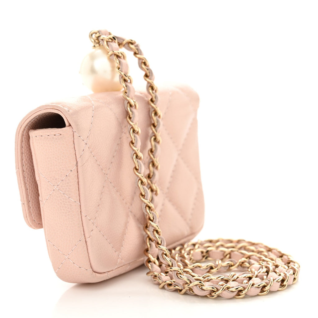 Iridescent Caviar Quilted Pearl On Top Coin Purse With Chain Light Pink