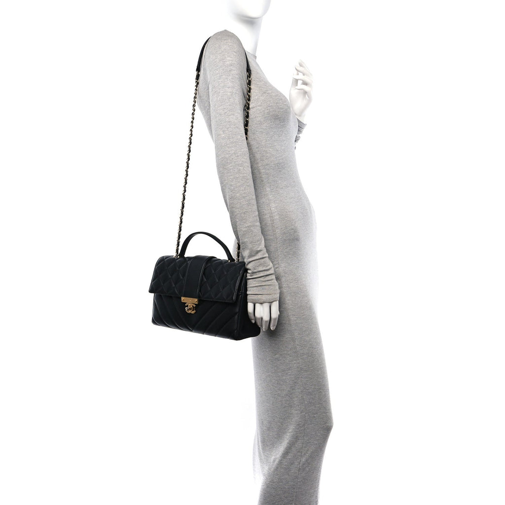 Calfskin Quilted Chevron In The City Bag Black