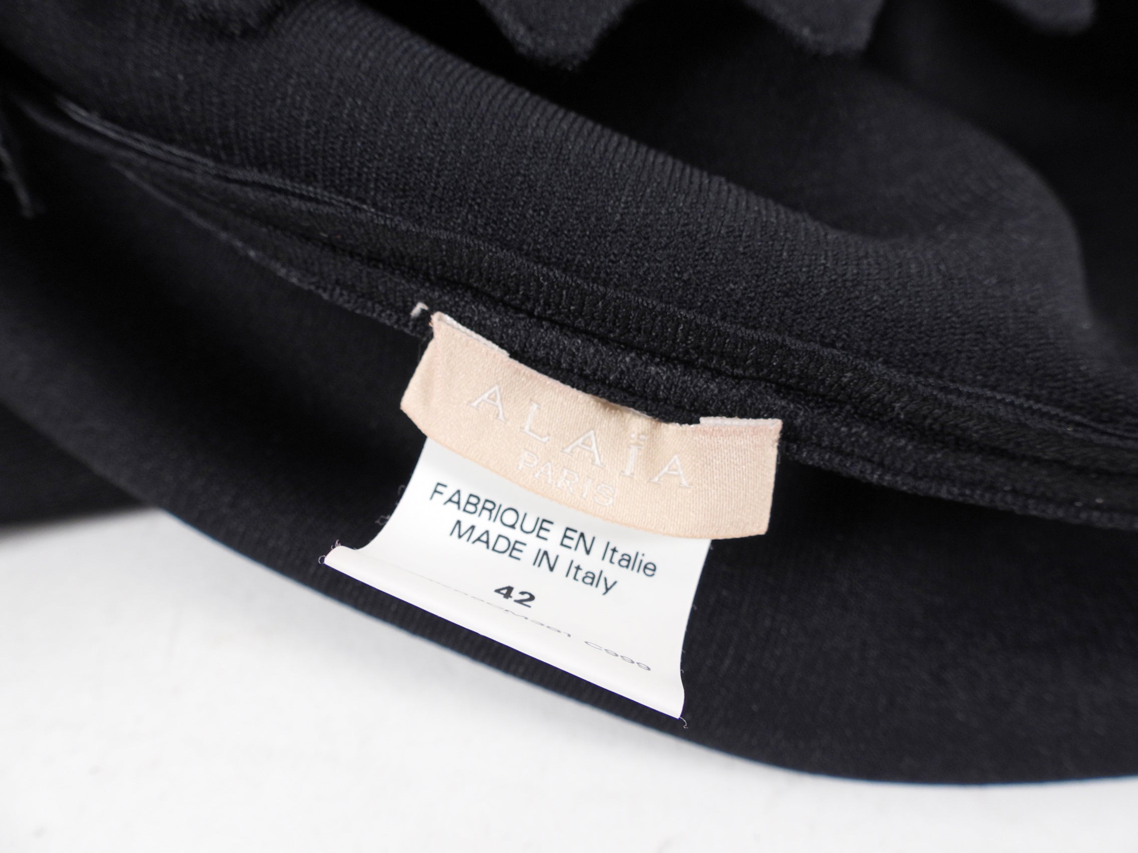 Alaia Black Knit Jersey Short Sleeve Dress with Perforated Hem - FR42 / 8