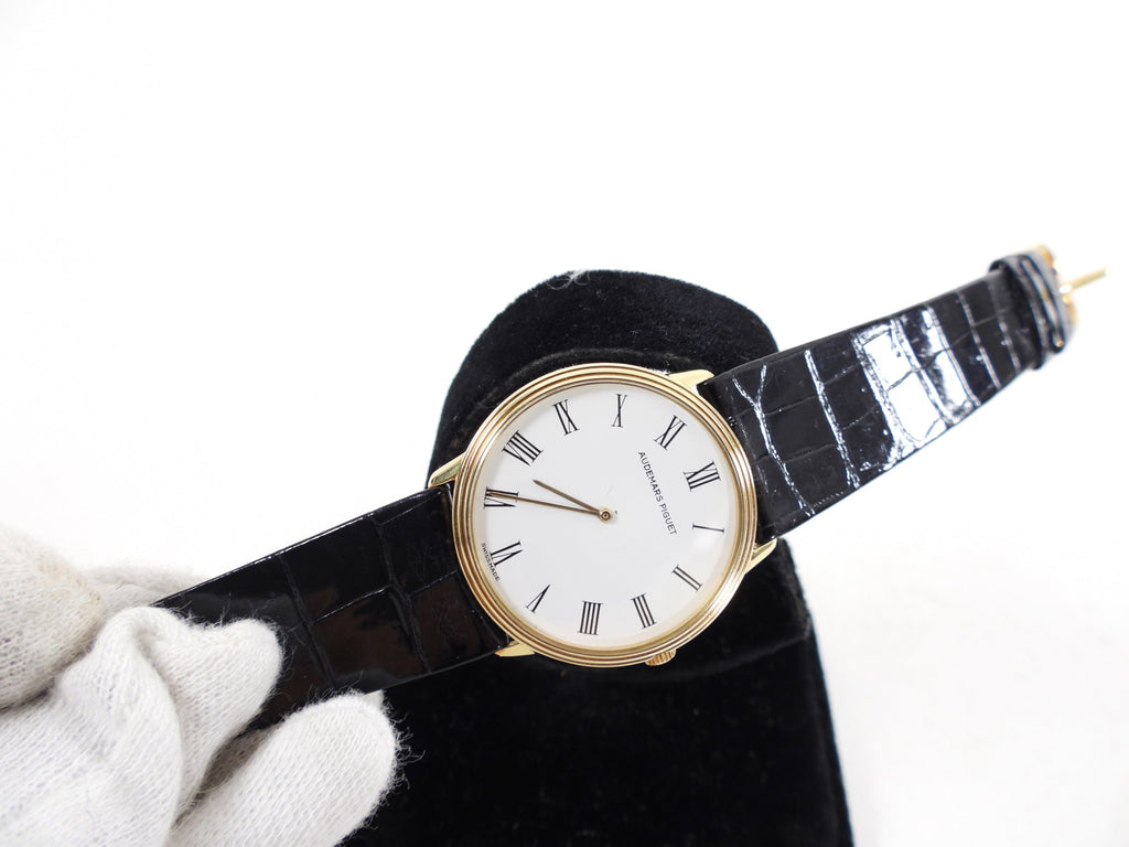 Audemars Piguet Vintage 1989 18k Gold 31mm Classic Wrist Watch
