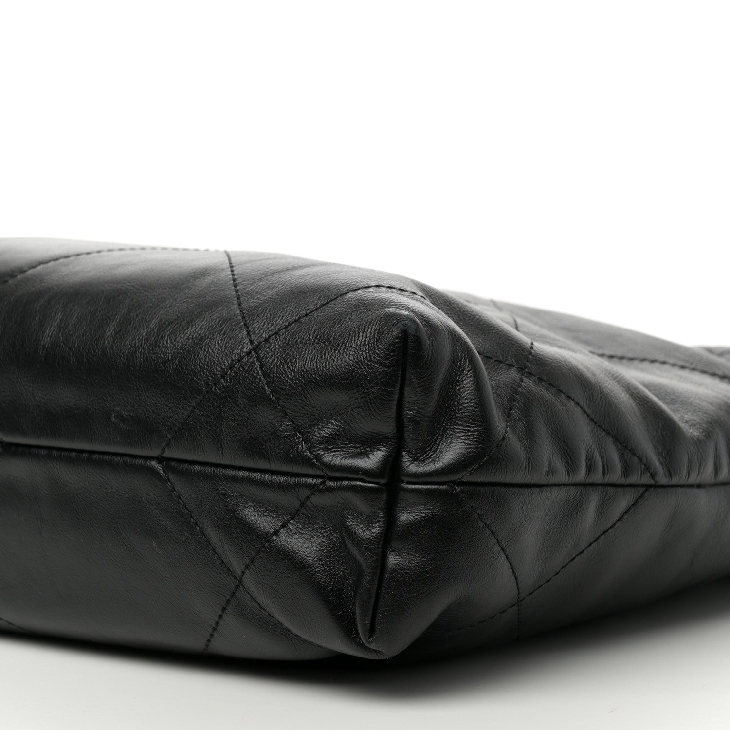 Shiny Calfskin Quilted Small Chanel 22 So Black