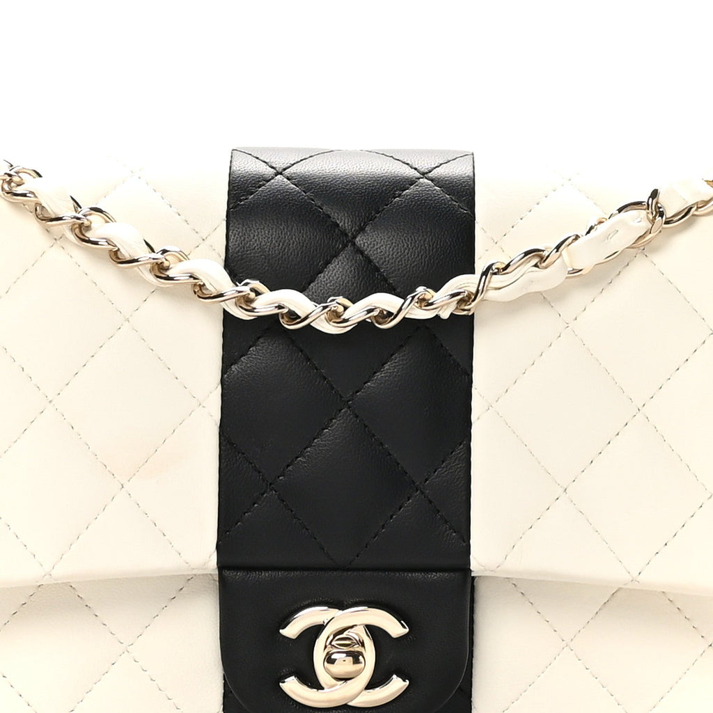 Lambskin Quilted Medium Double Flap White Black