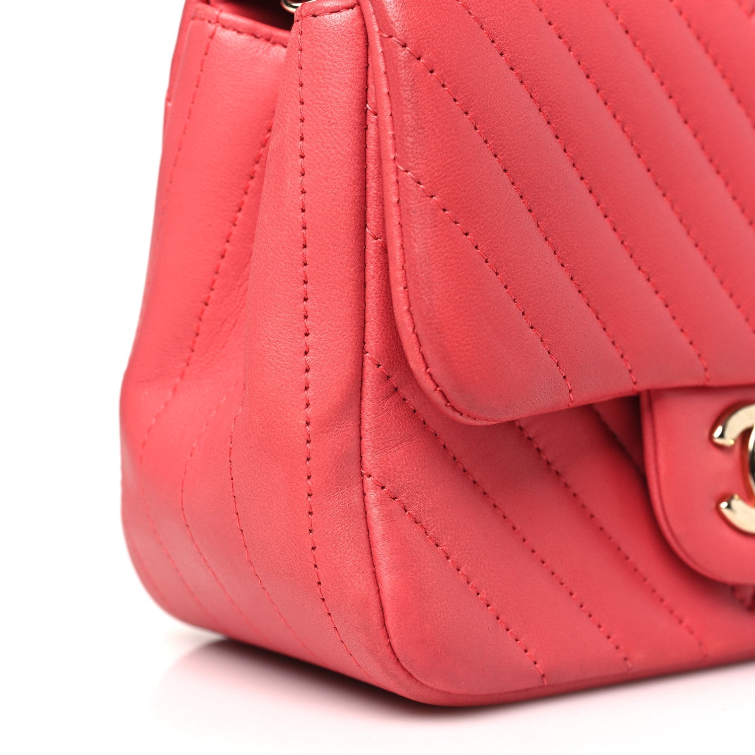 Lambskin Chevron Quilted Mini Square Flap Pink