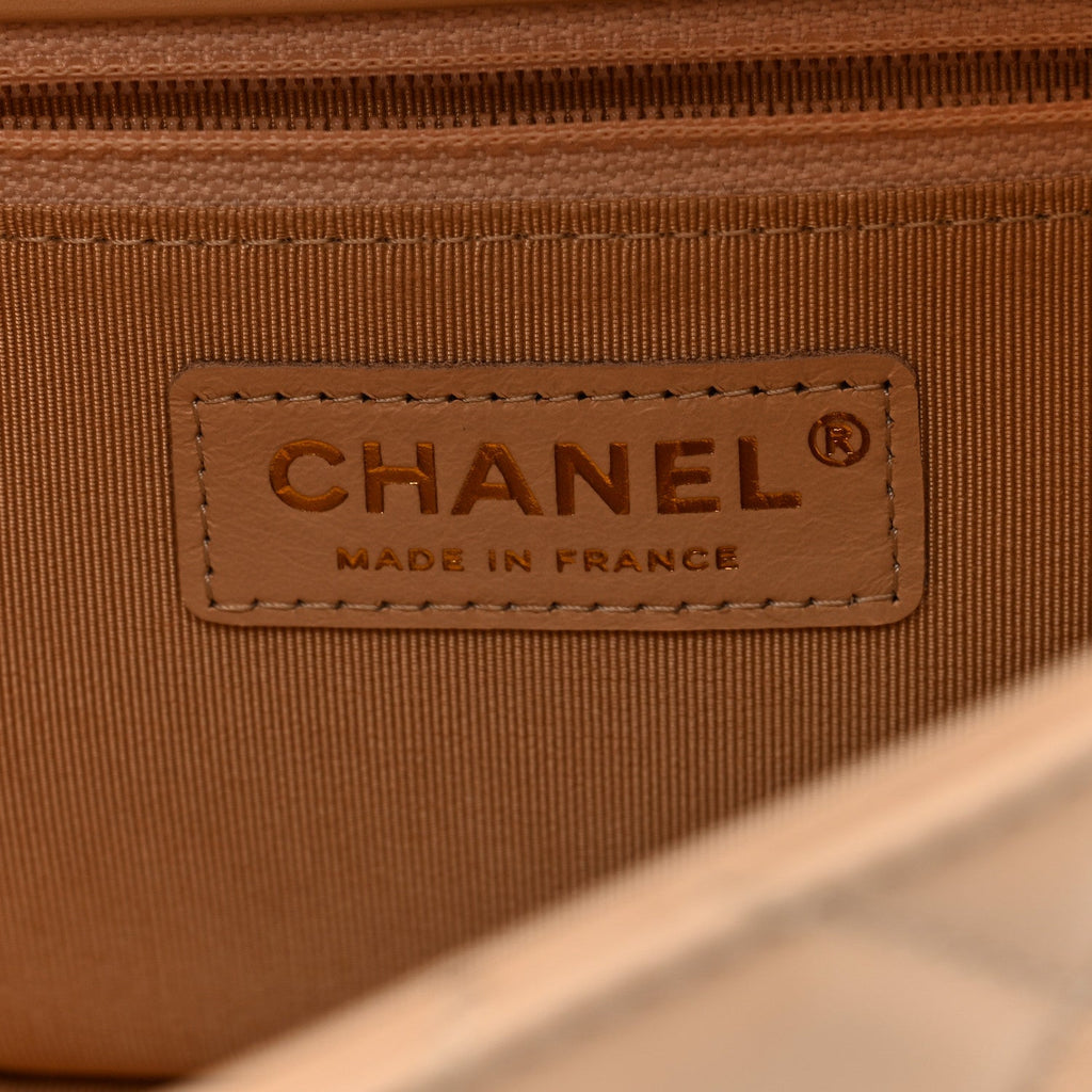 Crumpled Calfskin Medium Chain All Over Flap Beige