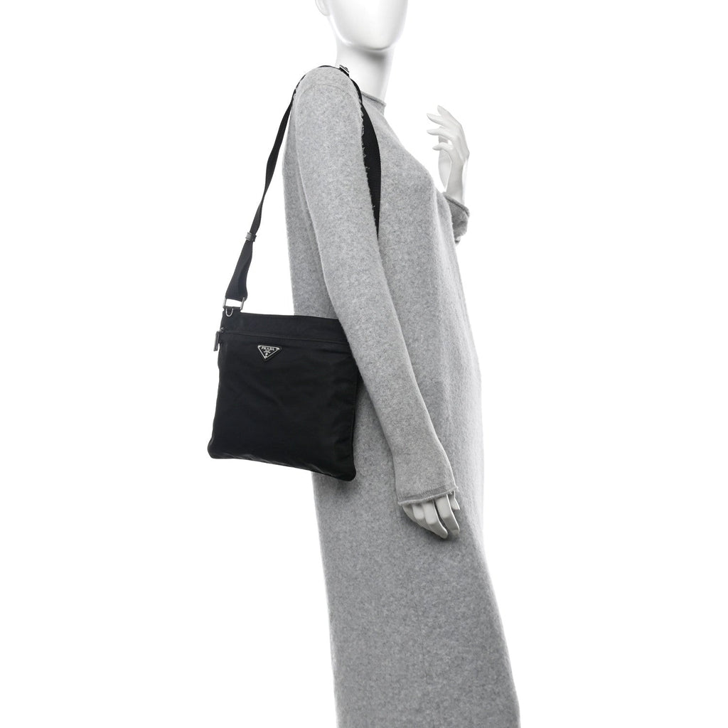 Nylon Vela Flat Messenger Bag Black