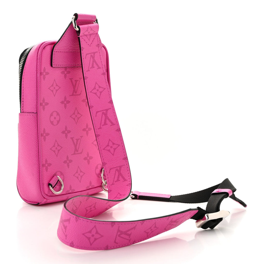 Taigarama Outdoor Slingbag Fuchsia
