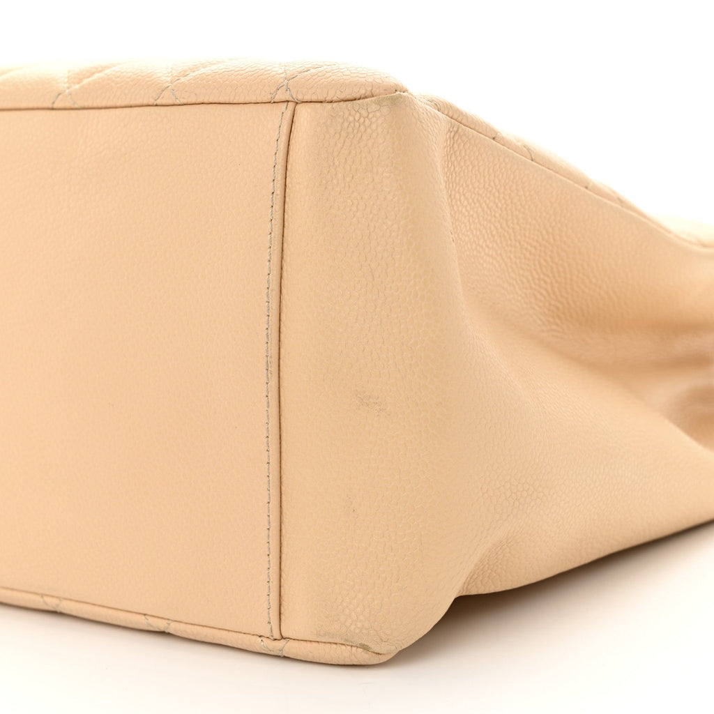 Caviar Quilted Grand Shopping Tote GST Beige Clair