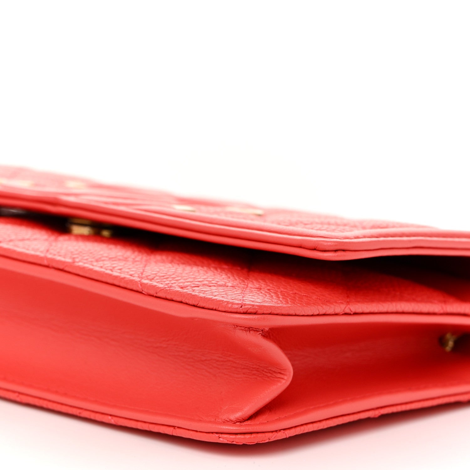 Caviar Quilted CC Filigree Wallet On Chain WOC Coral