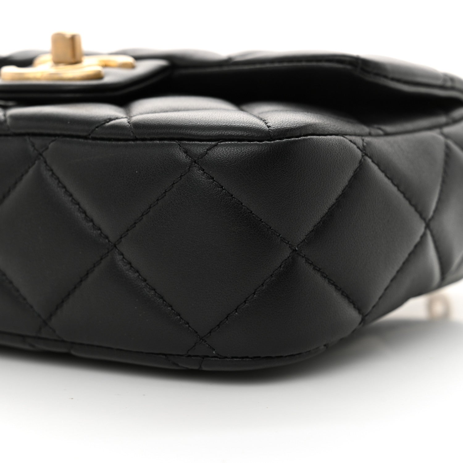 Lambskin Enamel Pearl Quilted Mini Charm Me Square Flap Black