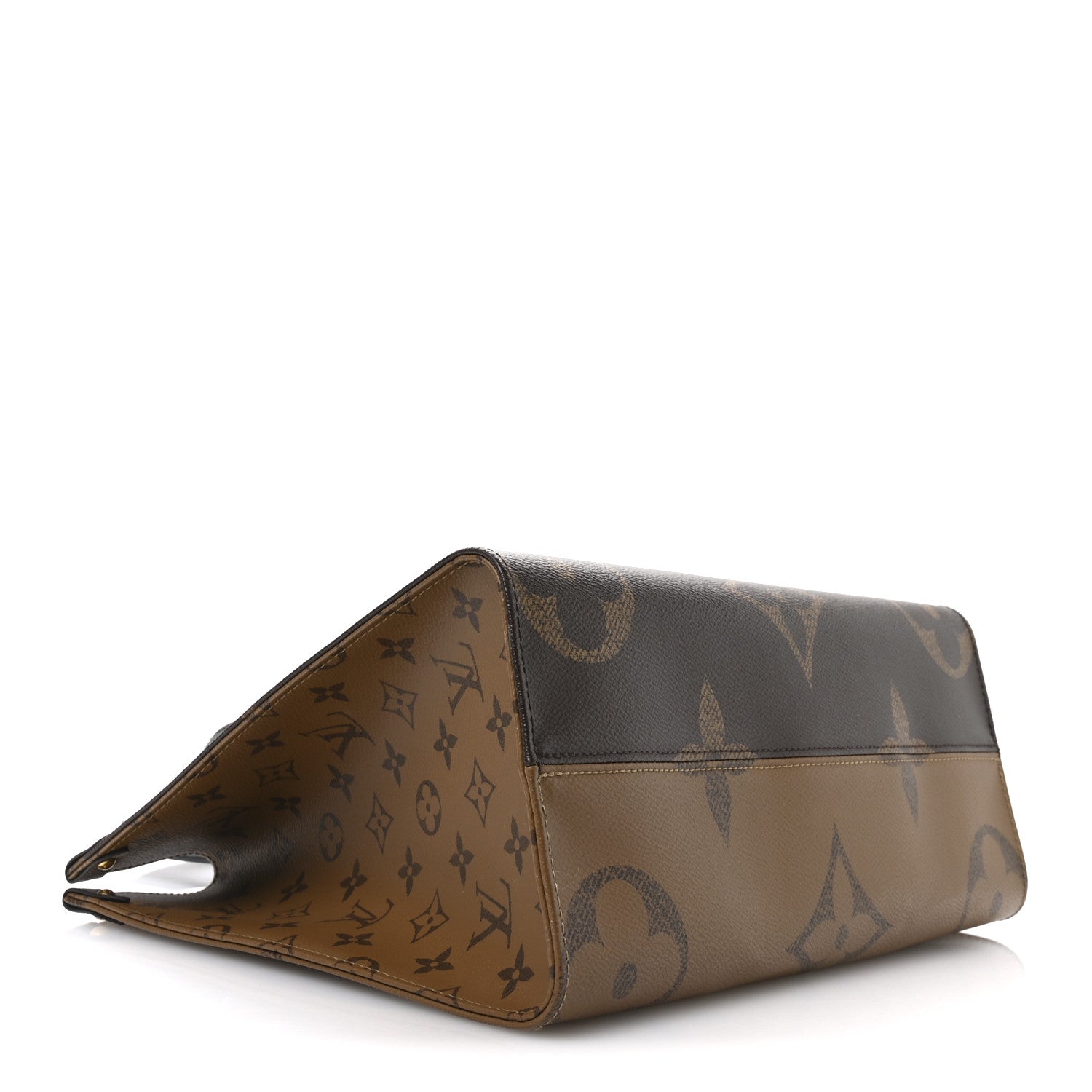 Reverse Monogram Giant Onthego MM