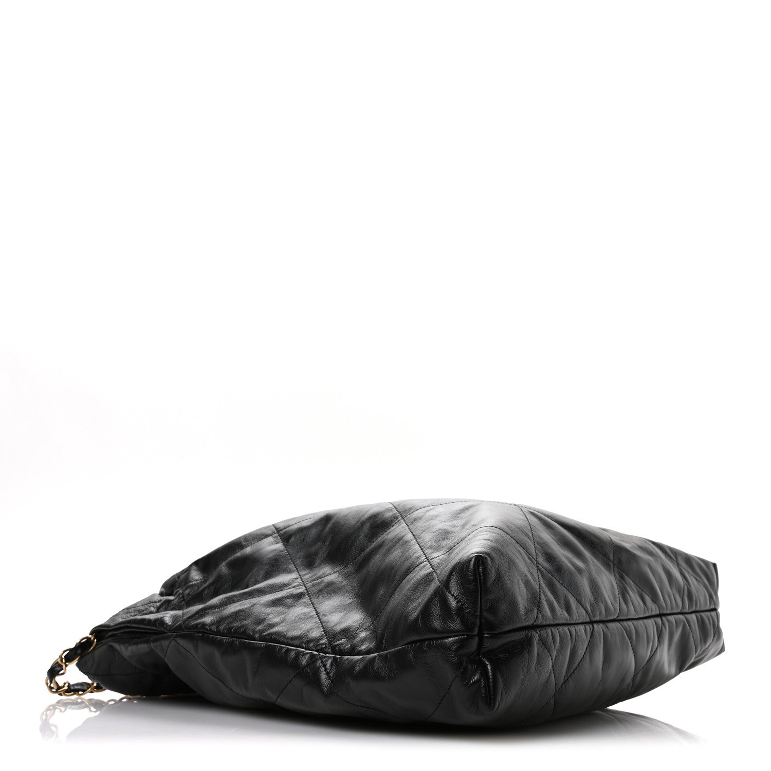 Shiny Calfskin Quilted Chanel 22 Black
