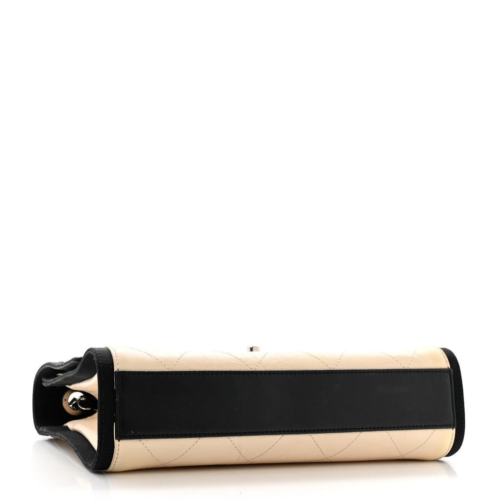 Aged Calfskin Grosgrain Quilted Chain CC Flap Ivory Black
