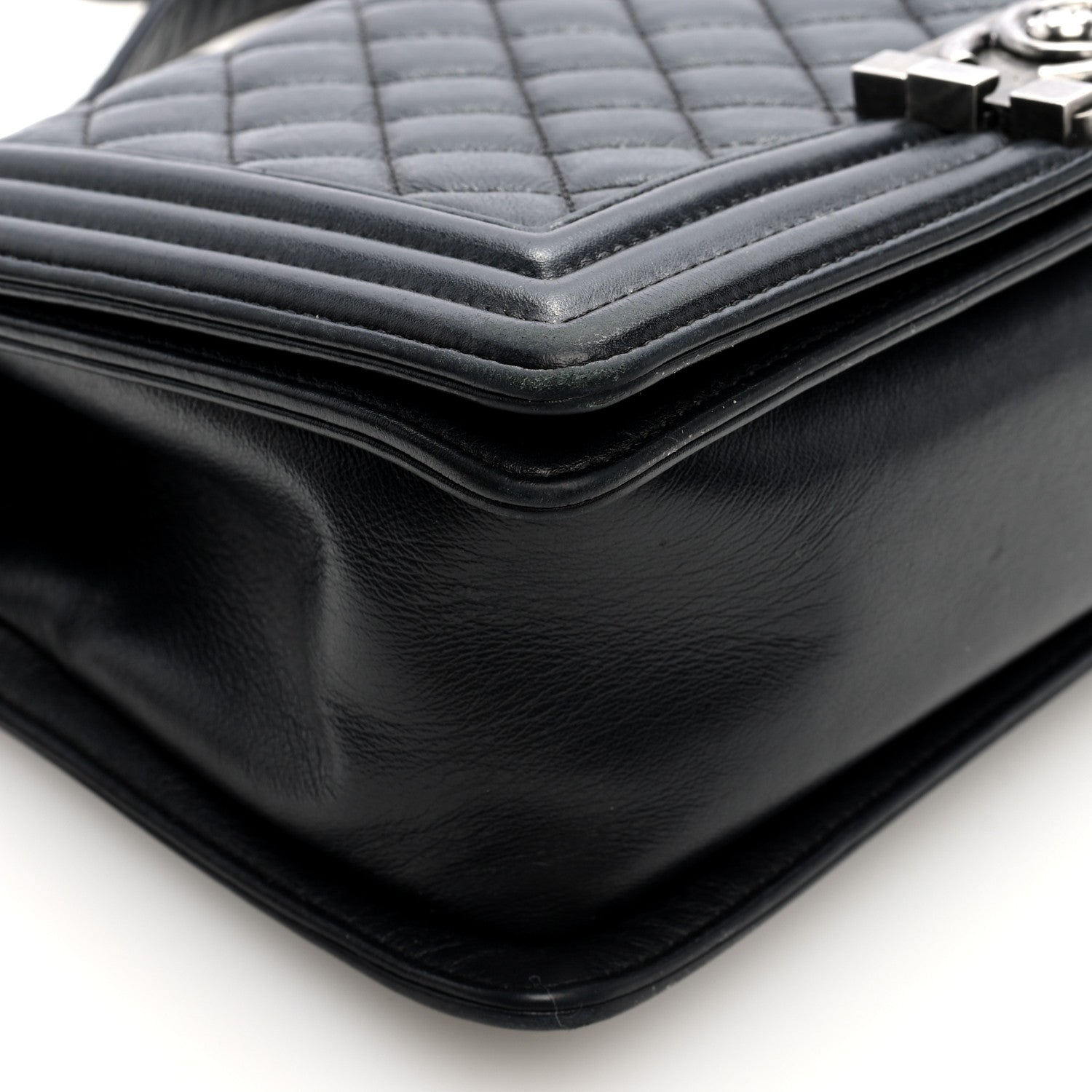 Calfskin Quilted Medium Boy Flap Black