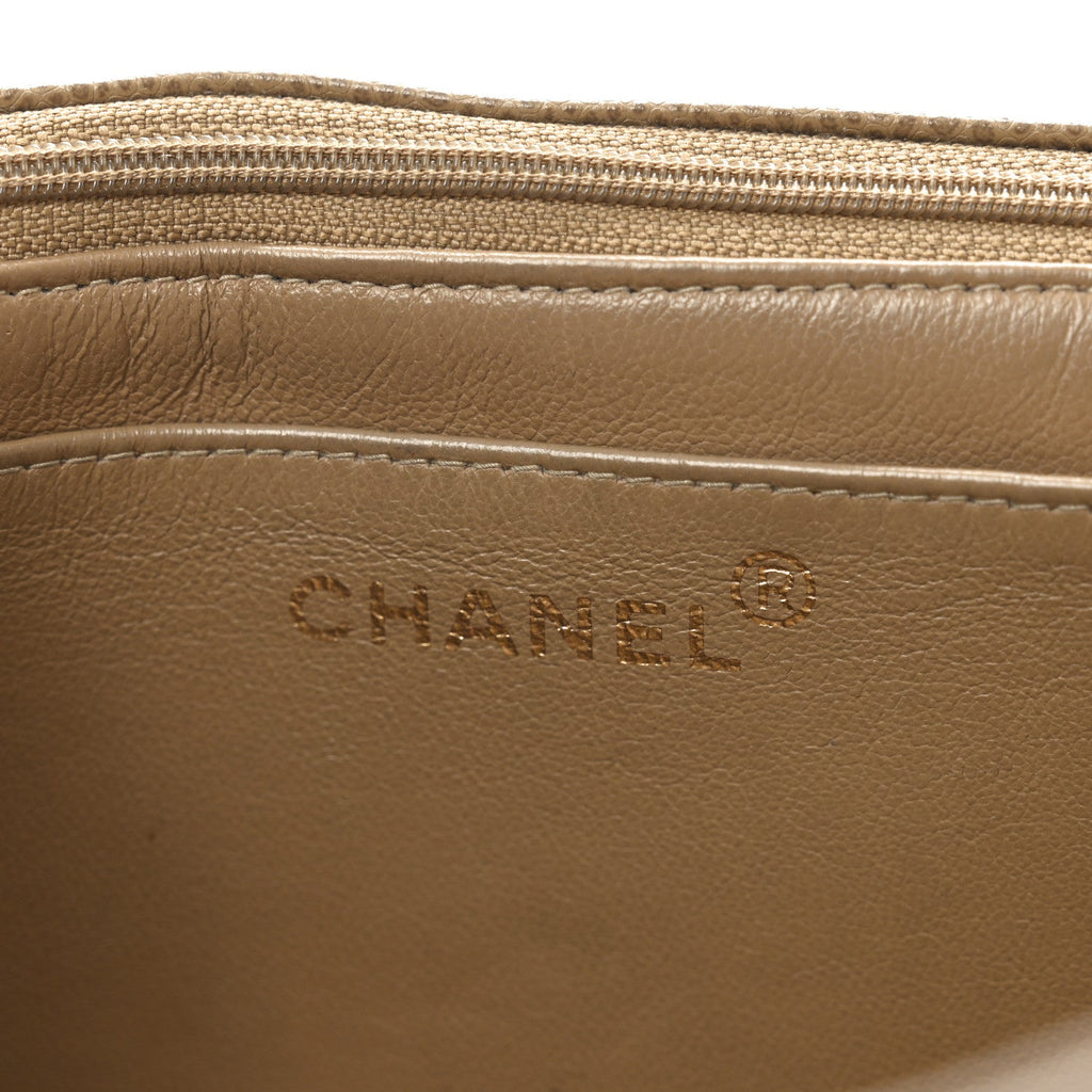 Caviar Vertical Quilted Jumbo Flap Beige