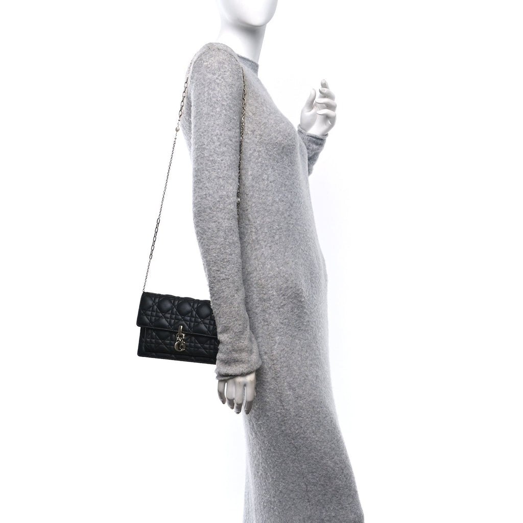 Lambskin Cannage Lady Dior Chain Pouch Black